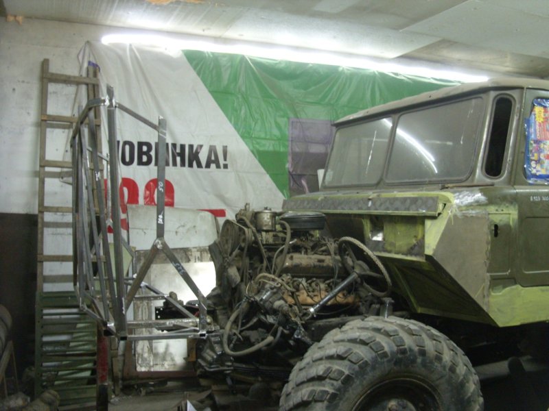 ГАЗ-66 Бархан снегоболотоход