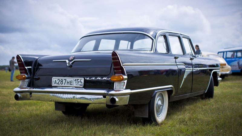 ГАЗ 13 Чайка 1957