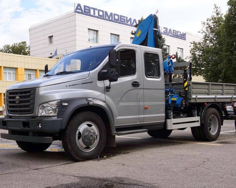 Бортовой газон Некст c42r33 с КМУ