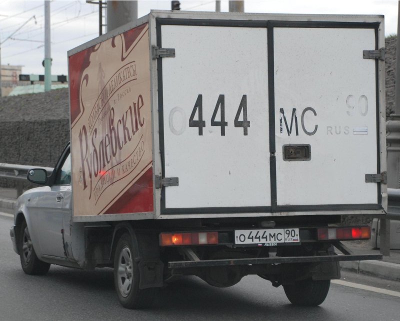 ГАЗ 17310