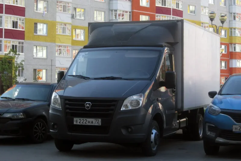 ГАЗ-a21r33 фургон