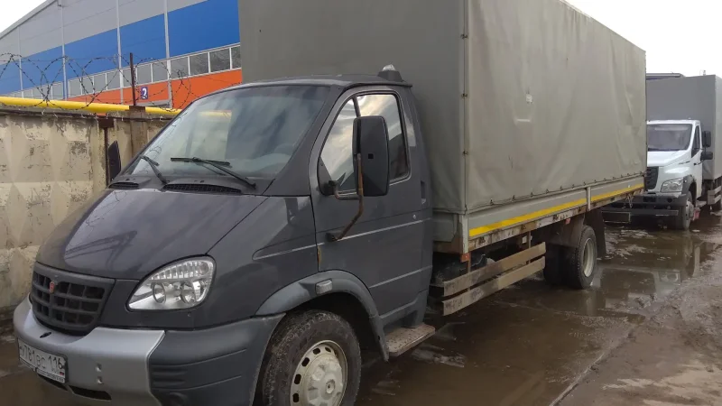 Бортовой автомобиль ГАЗ «Газель» 3302