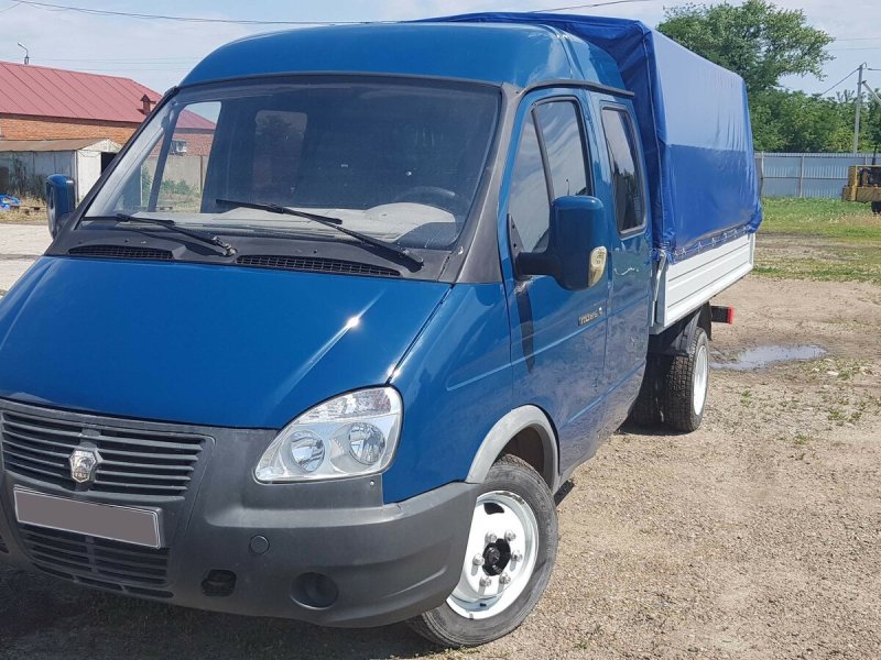 Газель синяя цельнометаллическая 2705