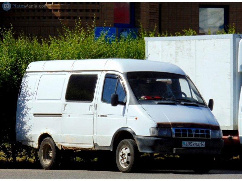 ГАЗ 3321 бортовой