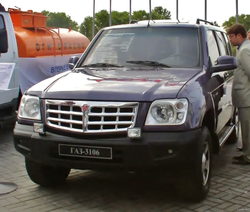 ГАЗ 3110 спереди