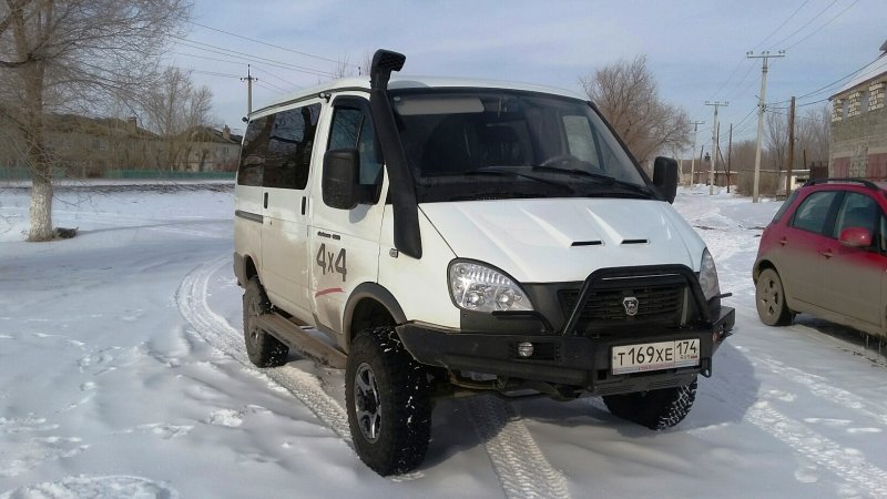 ГАЗ Соболь 4х4 с обвесами