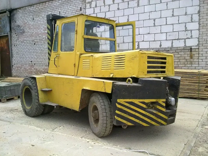 Вилочный погрузчик ГАЗ 4045