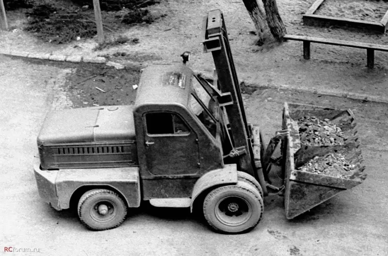 Львовский погрузчик ап-4045