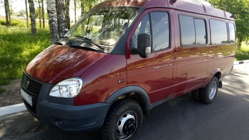 ГАЗ Газель 3221 жёлтая 2005