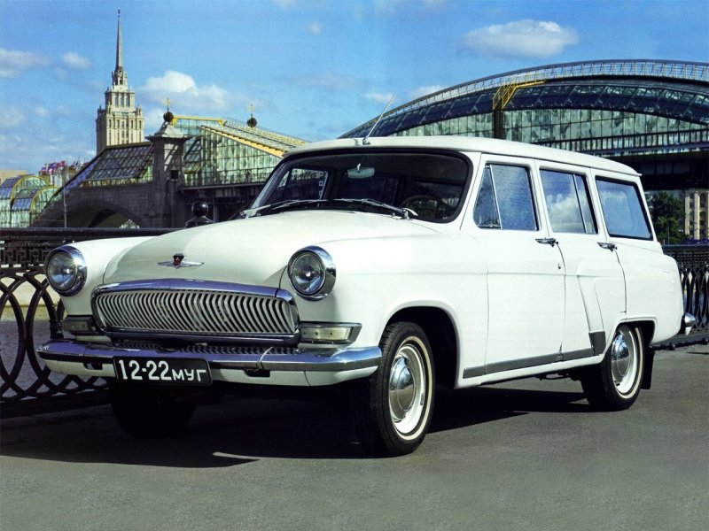 Автомобиль ГАЗ м20 победа