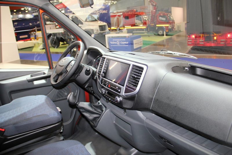 Газель Некст ГАЗ а21r22 бортовая