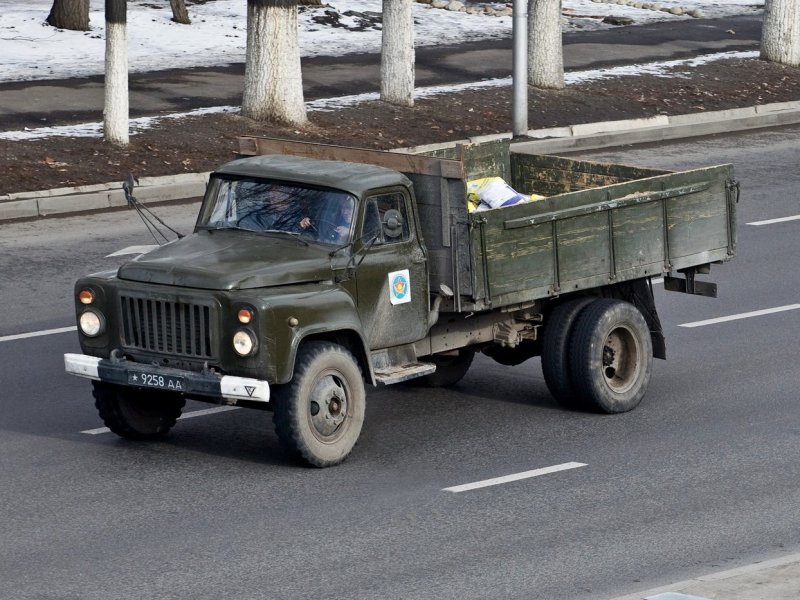Грузовик ГАЗ 53-12