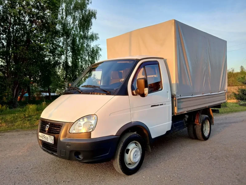 Газель 3302 спереди