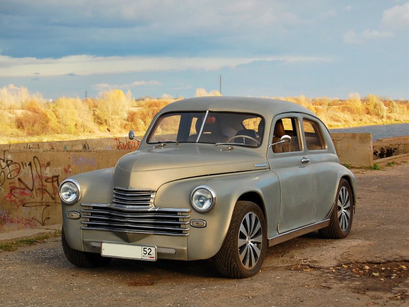 Автомобиль ГАЗ м20 победа