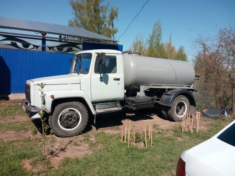 ГАЗ 3307 1998