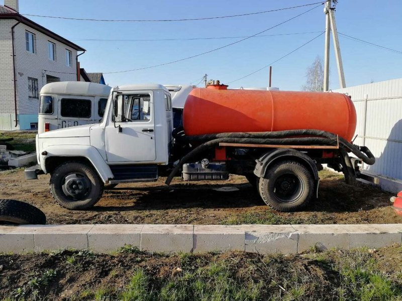 Машина вакуумная ГАЗ-3307 ко-503в