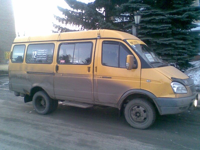 Газель Старая желтая