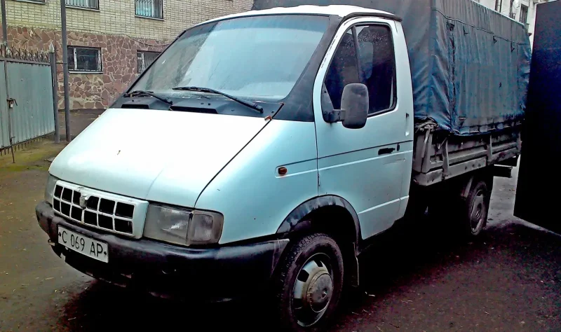 Автомобиль ГАЗ 33021