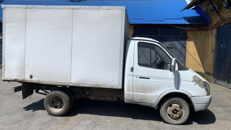ГАЗ 3302 изотермический фургон синий