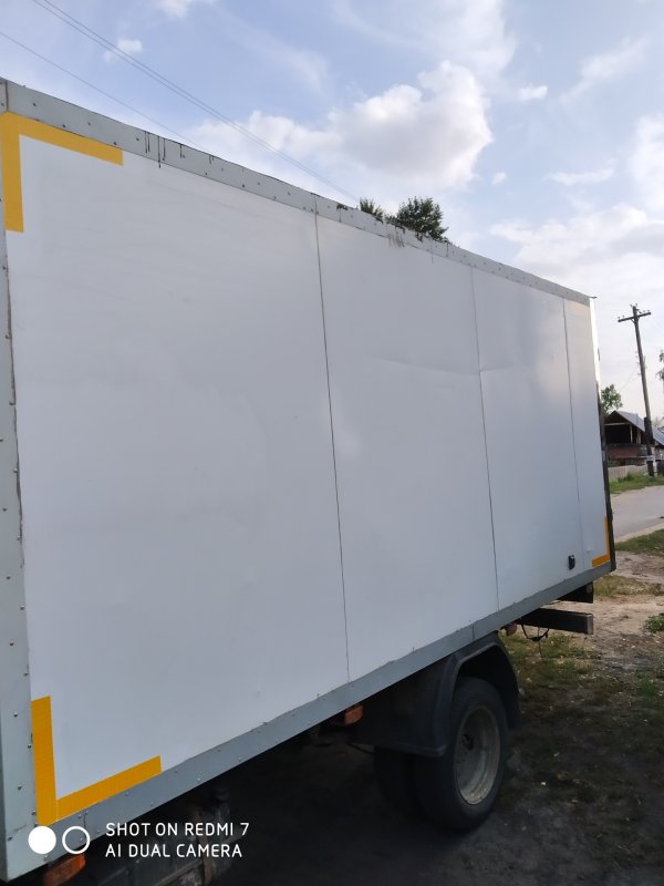 Светоотражающая лента на будку газели