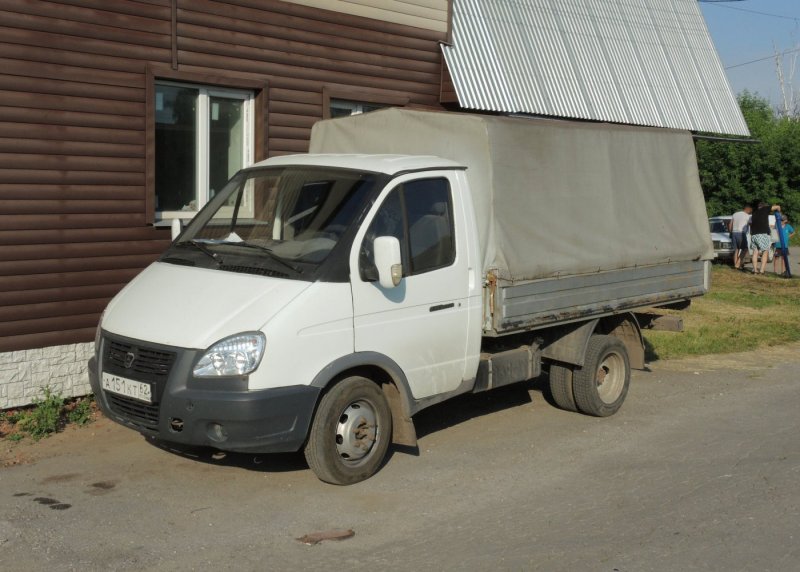 ГАЗ 330232