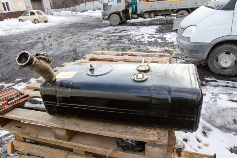 Бак 200 литров на Газель Некст