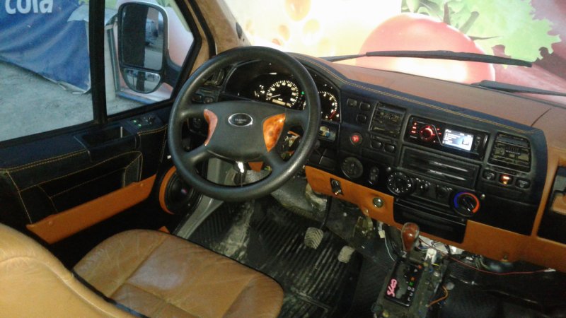 Панель салона ГАЗ 3302