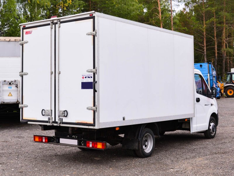 Изотермический фургон Белава-1220 ГАЗ-3302