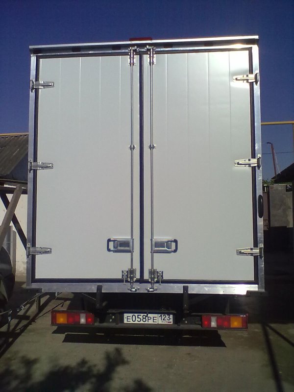 ГАЗ 3302 фургон сзади