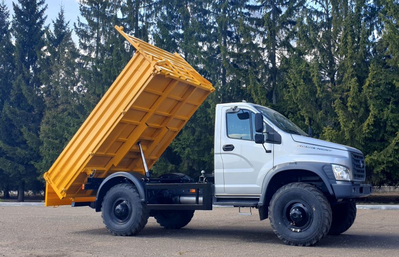 Самосвал ГАЗ-САЗ- 25061-10