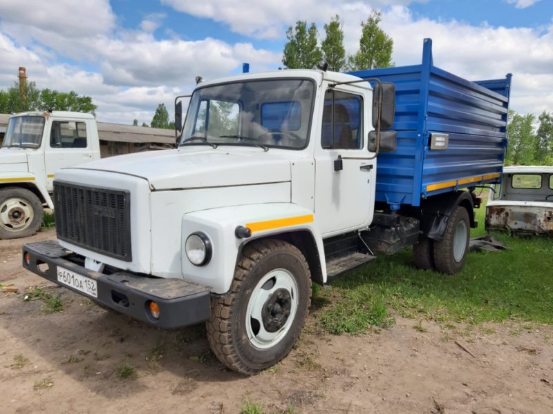 Самосвал ГАЗ-САЗ-35072