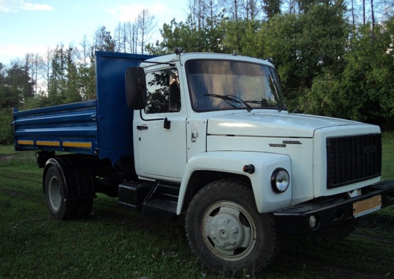 ГАЗ-3307 самосвал