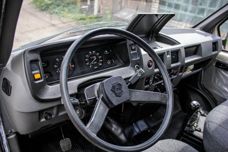 Кабина ГАЗ 3302 салон