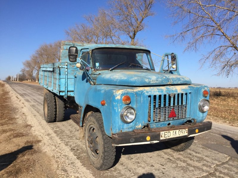 ГАЗ 51 сбоку