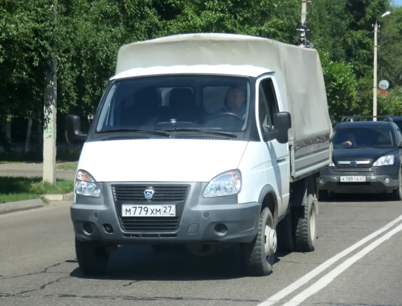 ГАЗ-3102 автомобиль