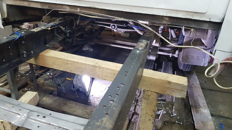 Траверсы рамы Газель 3302