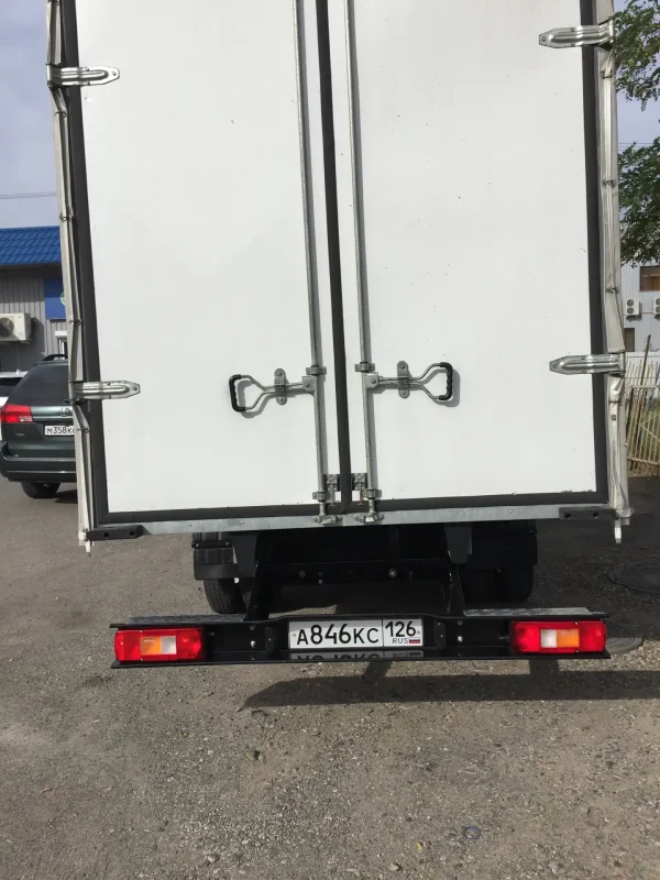 Газель Некст грузовая сзади