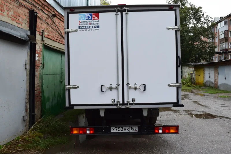 ГАЗ 3302 фургон сзади