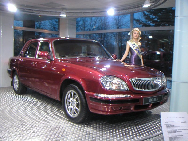 ГАЗ 31105 красная