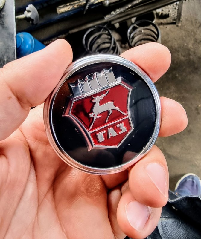 Значок ГАЗ 21