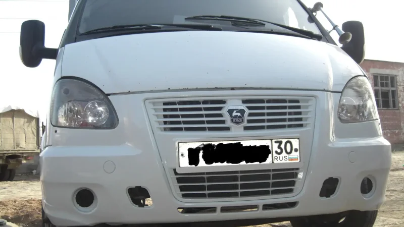 Газель бизнес с белым бампером