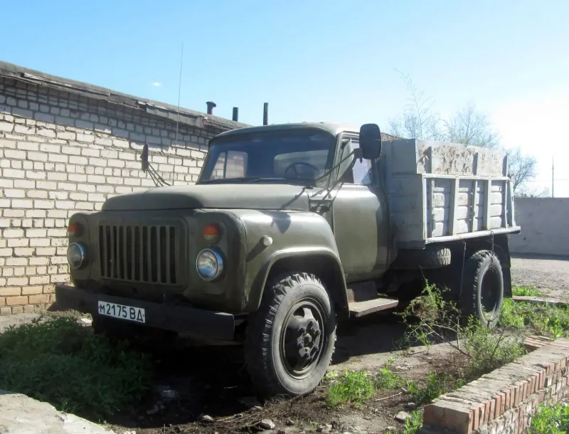 ГАЗ САЗ 3503 самосвал