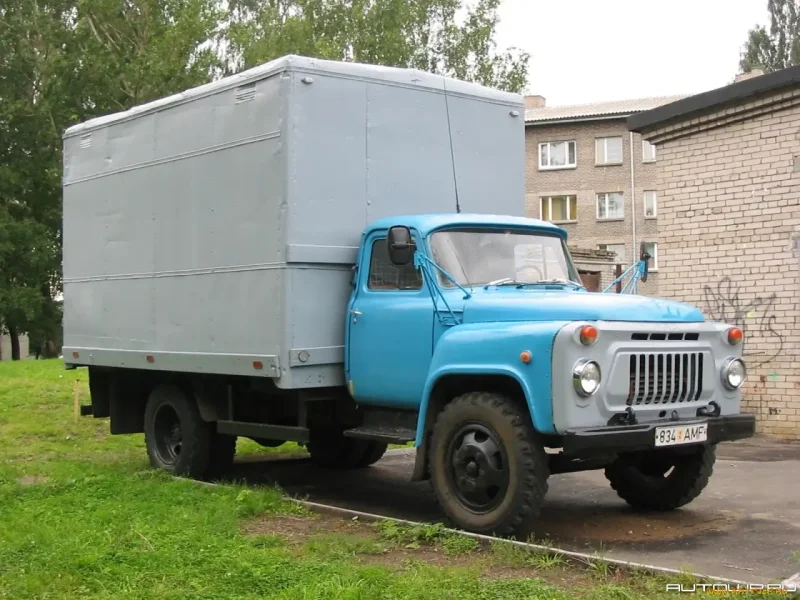 ГАЗ 52 3307