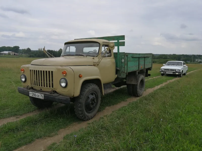 ГАЗ 52 бортовой