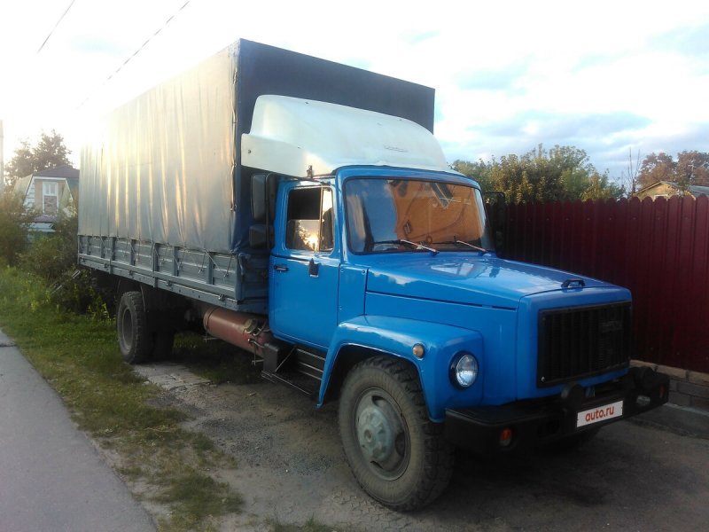 ГАЗ 3307 бортовой