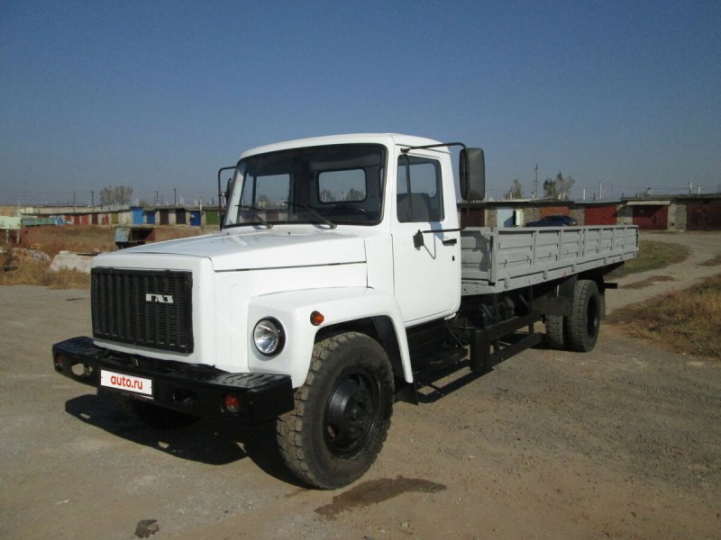 Грузовик ГАЗ 3307 бортовой