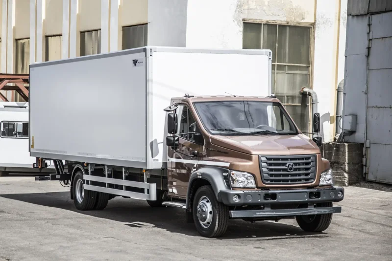 Изотермический фургон на шасси ГАЗ c41r13
