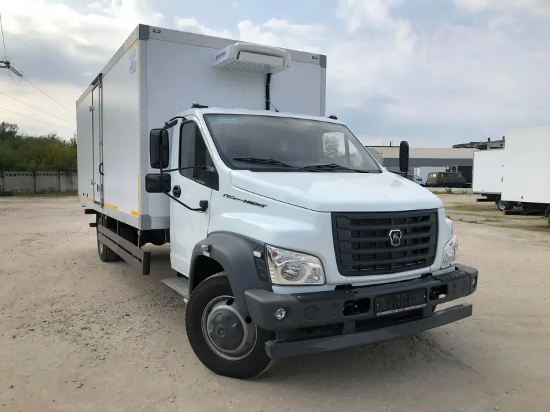 ГАЗ c41r33 изотермический фургон