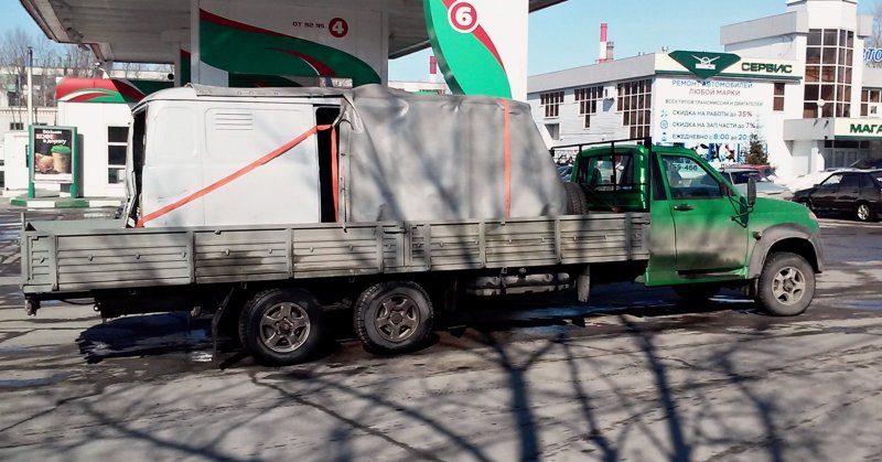 УАЗ карго 3 осный