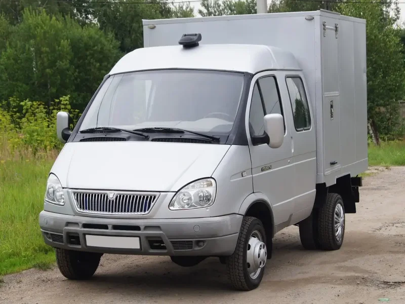 Автомобиль ГАЗ-3302